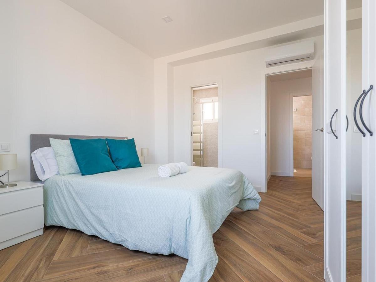 Apartamento Algaba aral Alto y bajo Alcala del Rio Exterior foto