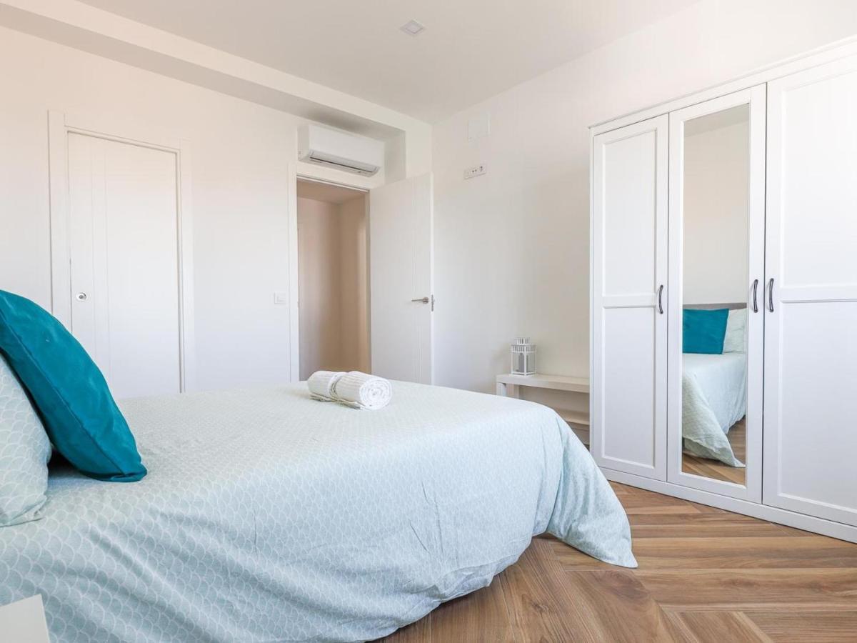Apartamento Algaba aral Alto y bajo Alcala del Rio Exterior foto