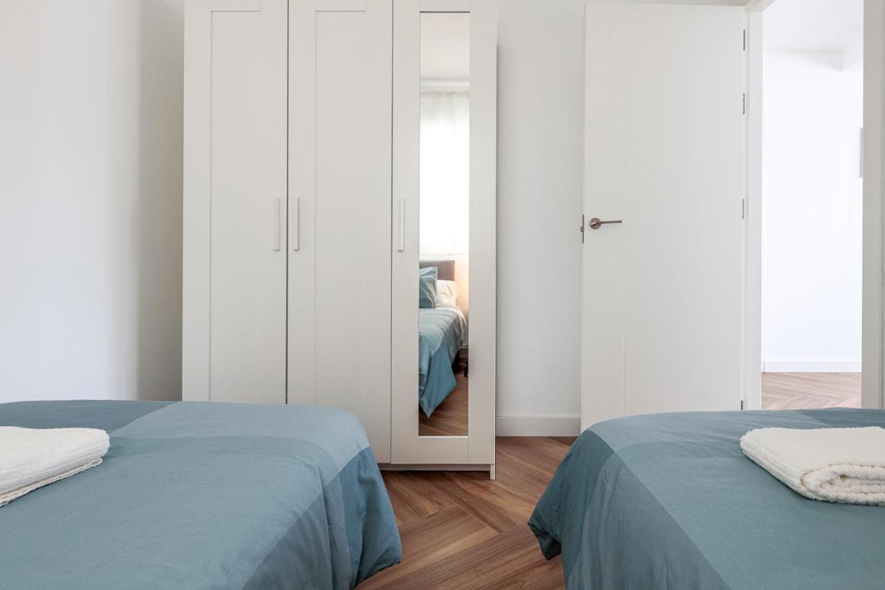 Apartamento Algaba aral Alto y bajo Alcala del Rio Exterior foto