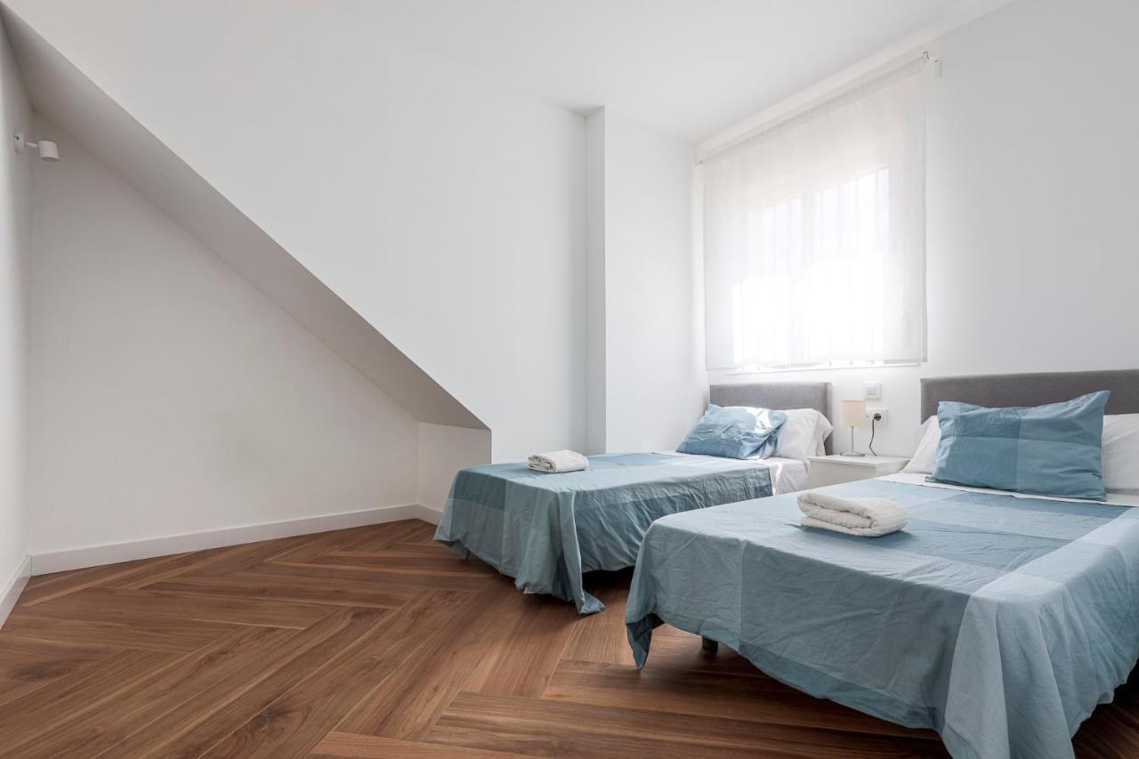 Apartamento Algaba aral Alto y bajo Alcala del Rio Exterior foto