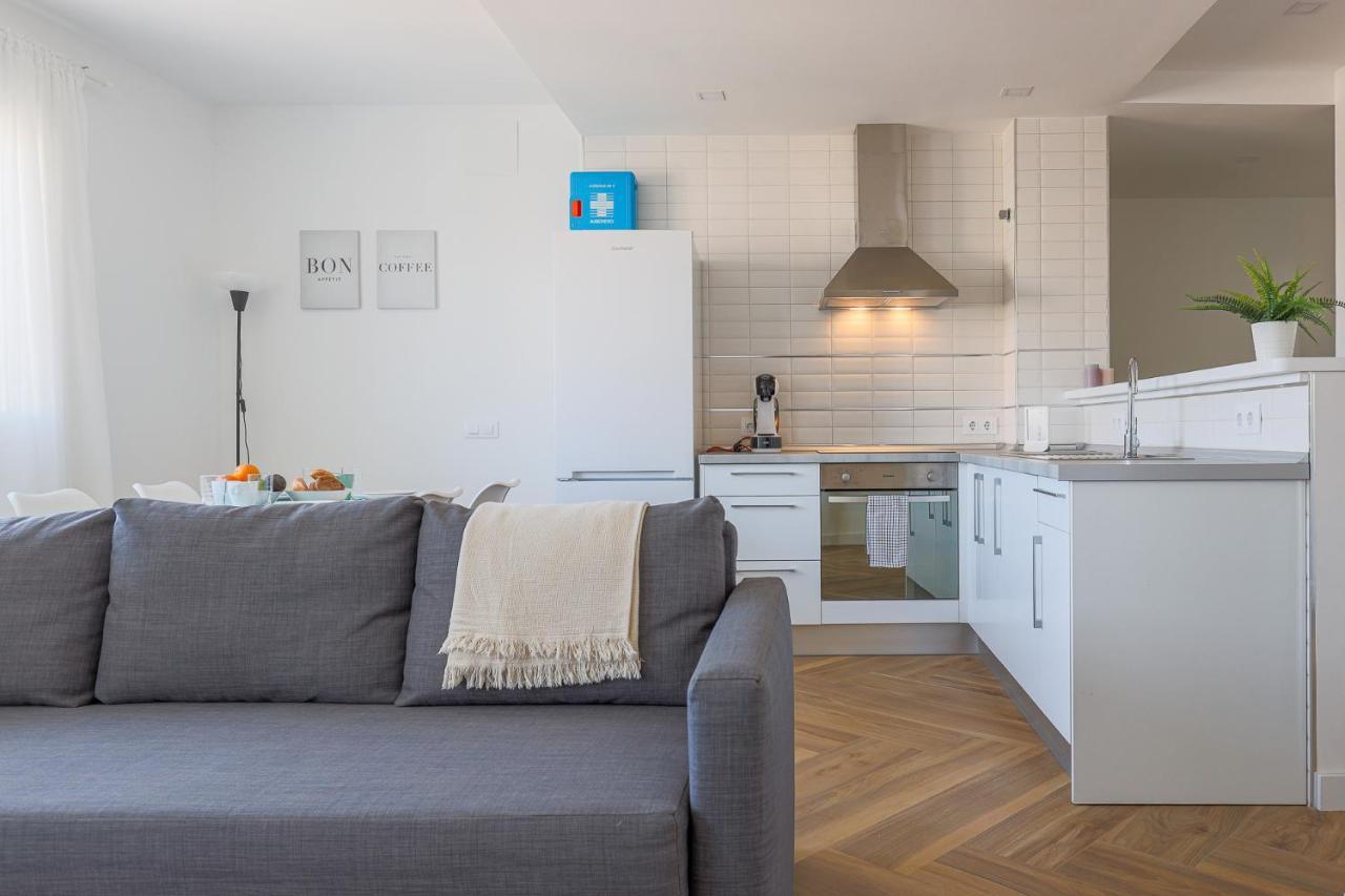 Apartamento Algaba aral Alto y bajo Alcala del Rio Exterior foto
